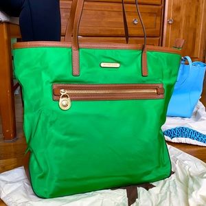 Authentic Michael Kors Polly Medium Nylon Tote Bag